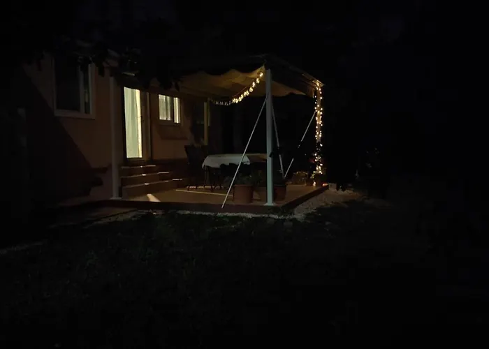 Tiny House Dora 펜션 Marčana